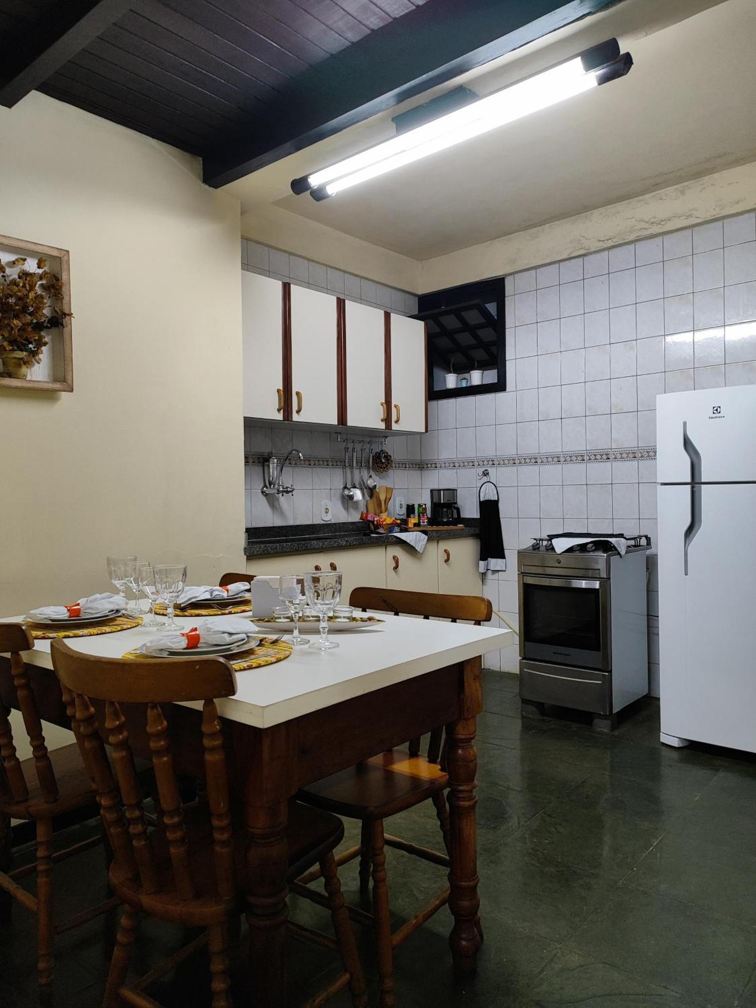 Apartamento No Bairro Quitandinha - Petropolis Rj Bilik gambar